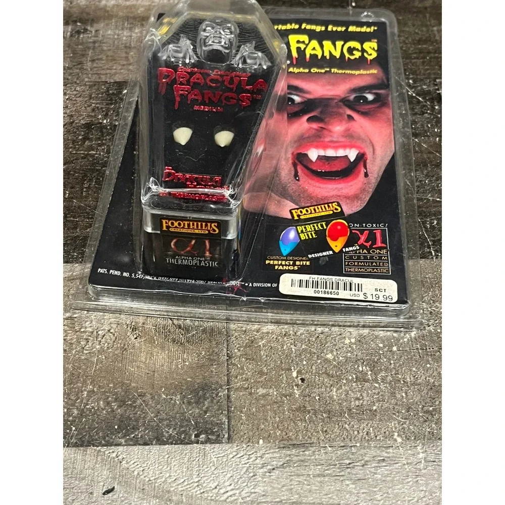 Foothills Creations Custom Designer Dracula Fangs Medium Vampire Teeth New